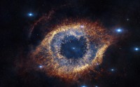 /album/vesmir/screenshot-from-imax-R-3d-movie-hidden-universe-showing-the-helix-nebula-in-infrared-jpg/